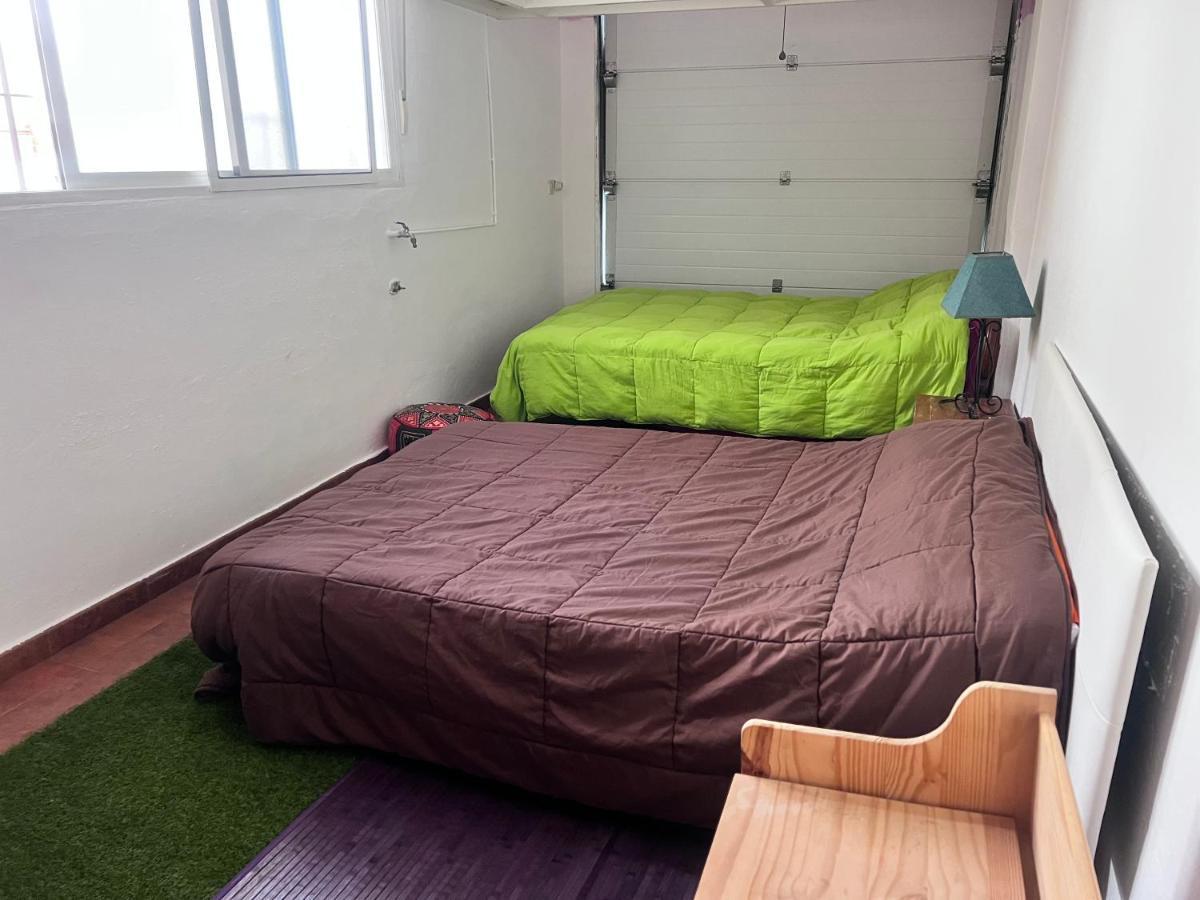 Casa Ideal Familias Y Grupos Con Balcones Exterior Soleada Patios Cerca Alhambra, Sierra Nevada, Rio Genil, Lancha Del Genil, Parque Llano Y Reloj Del Sol Con Barbacoas, Campo De Futbol, Circuito Gimnasia Apartment Granada Exterior foto